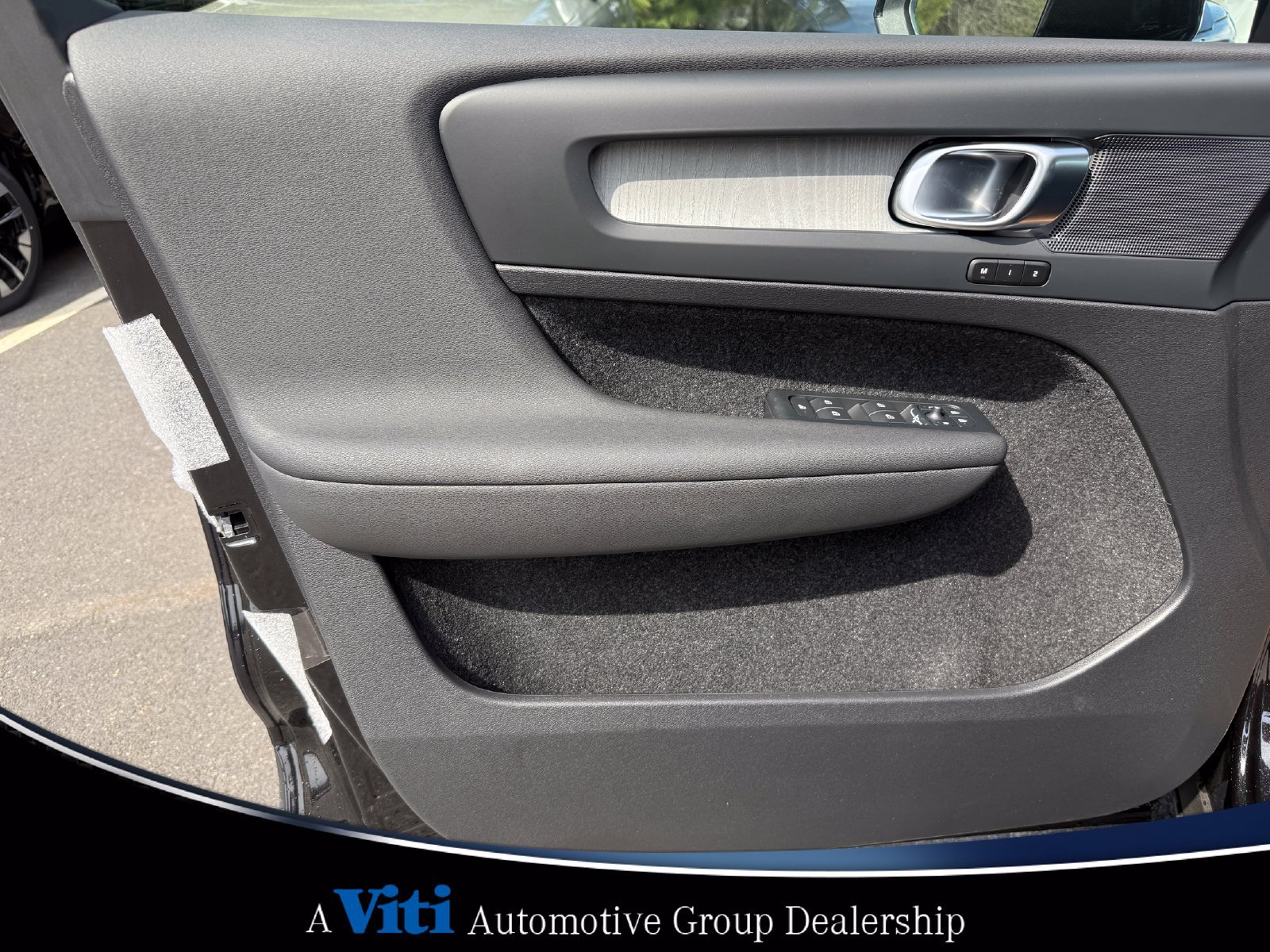 Used 2026 Volvo XC40 B5 Plus w/ Climate Package AWD/4WD image 11