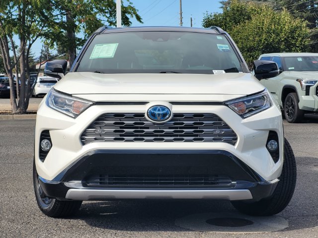 Certified 2020 Toyota RAV4 XSE AWD/4WD image 3