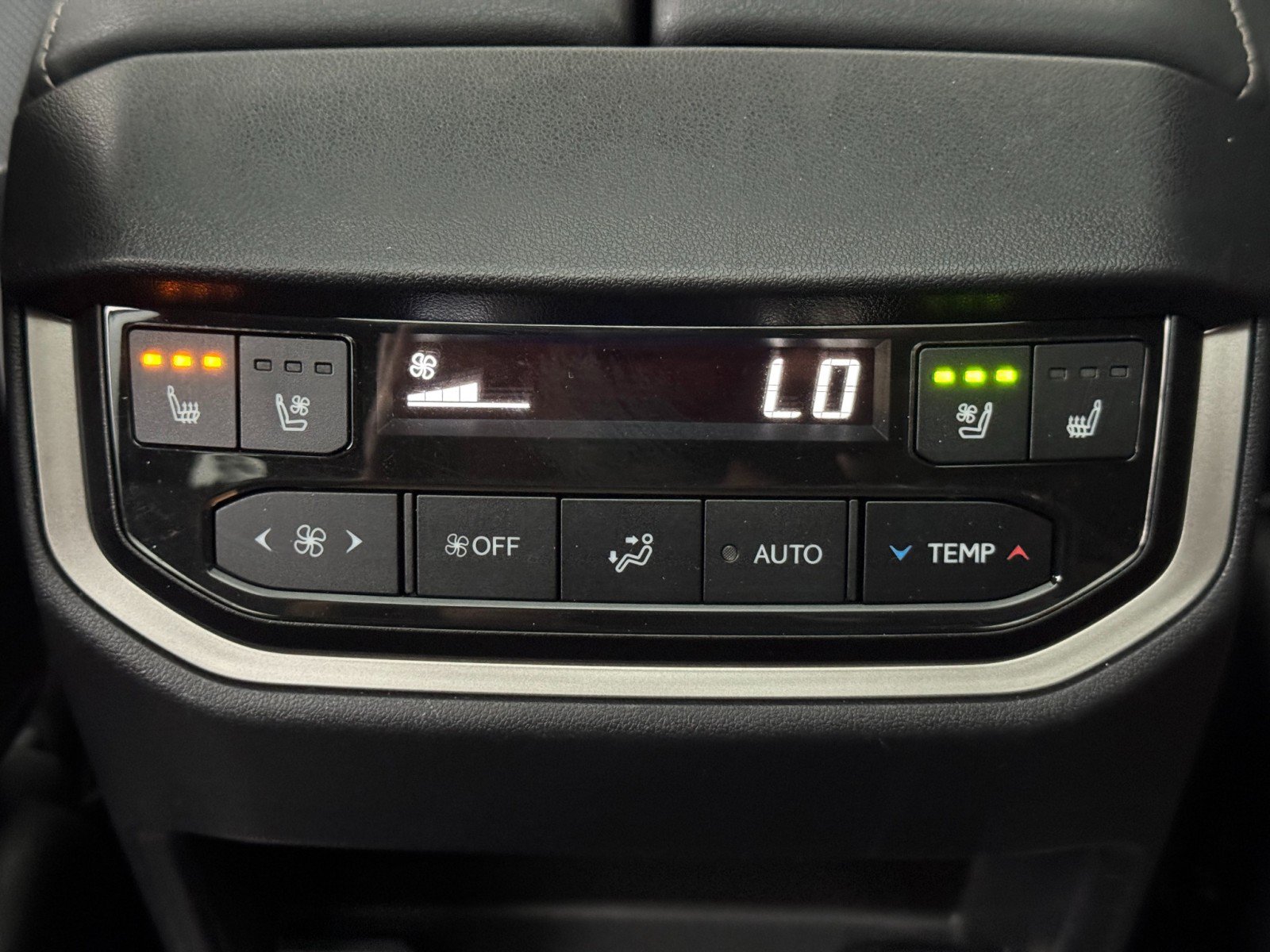 Used 2024 Lexus TX 350 AWD w/ Captains Chair Package image 35