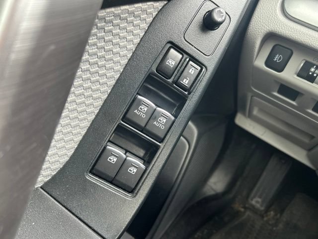 Used 2017 Subaru Forester 2.5i Premium w/ All-Weather Package AWD/4WD image 19