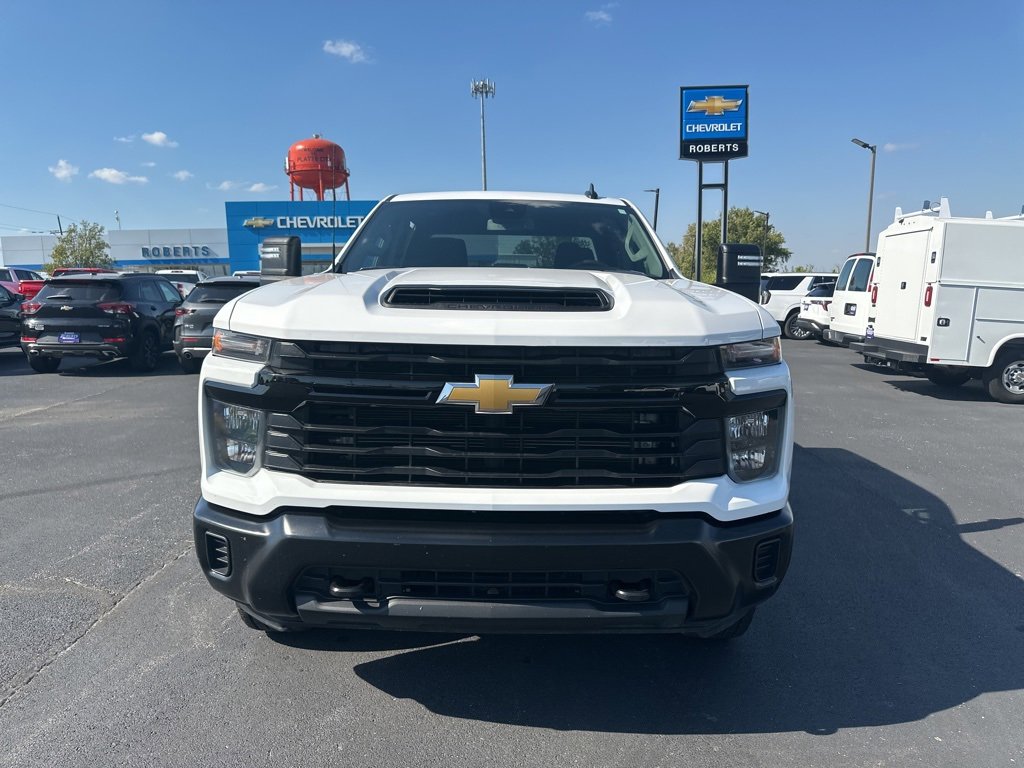 Used 2024 Chevrolet Silverado 3500 W/T image 14