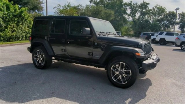 Used 2025 Jeep Wrangler Sport S w/ Convenience Group image 34