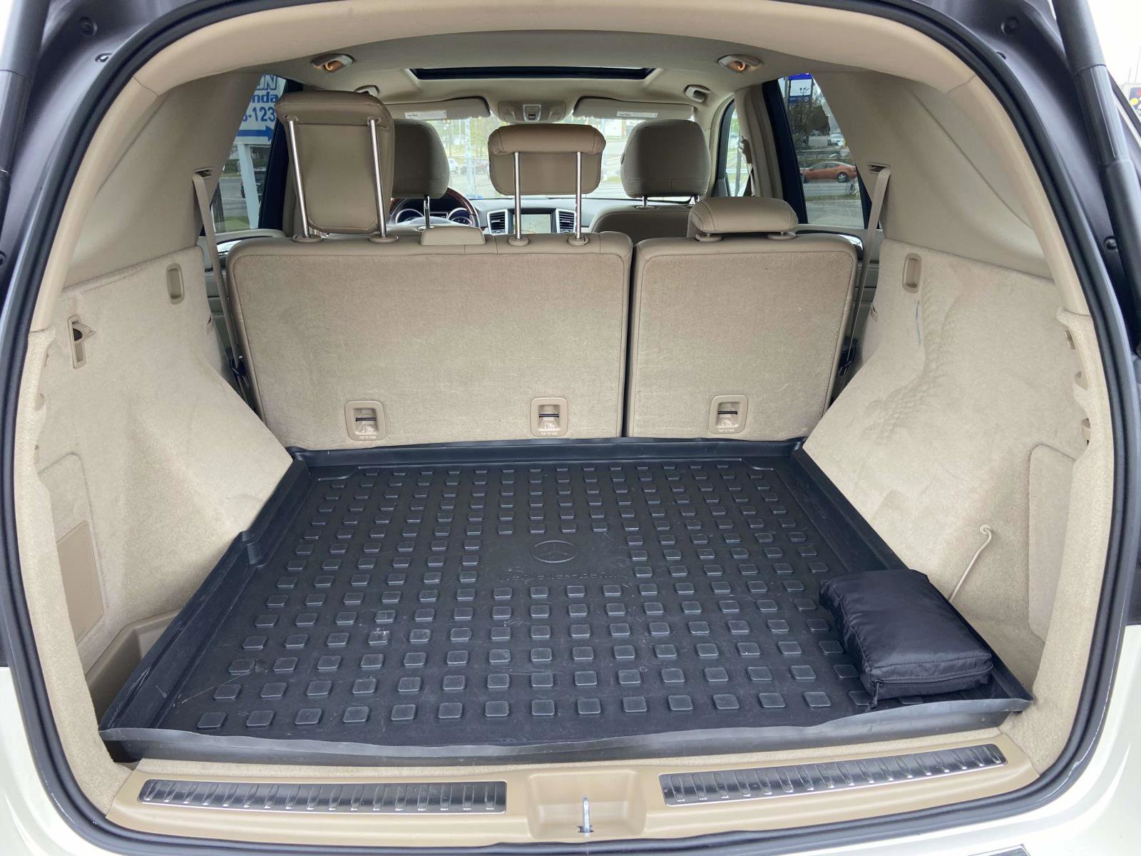 Used 2014 Mercedes-Benz ML 550 4MATIC image 8