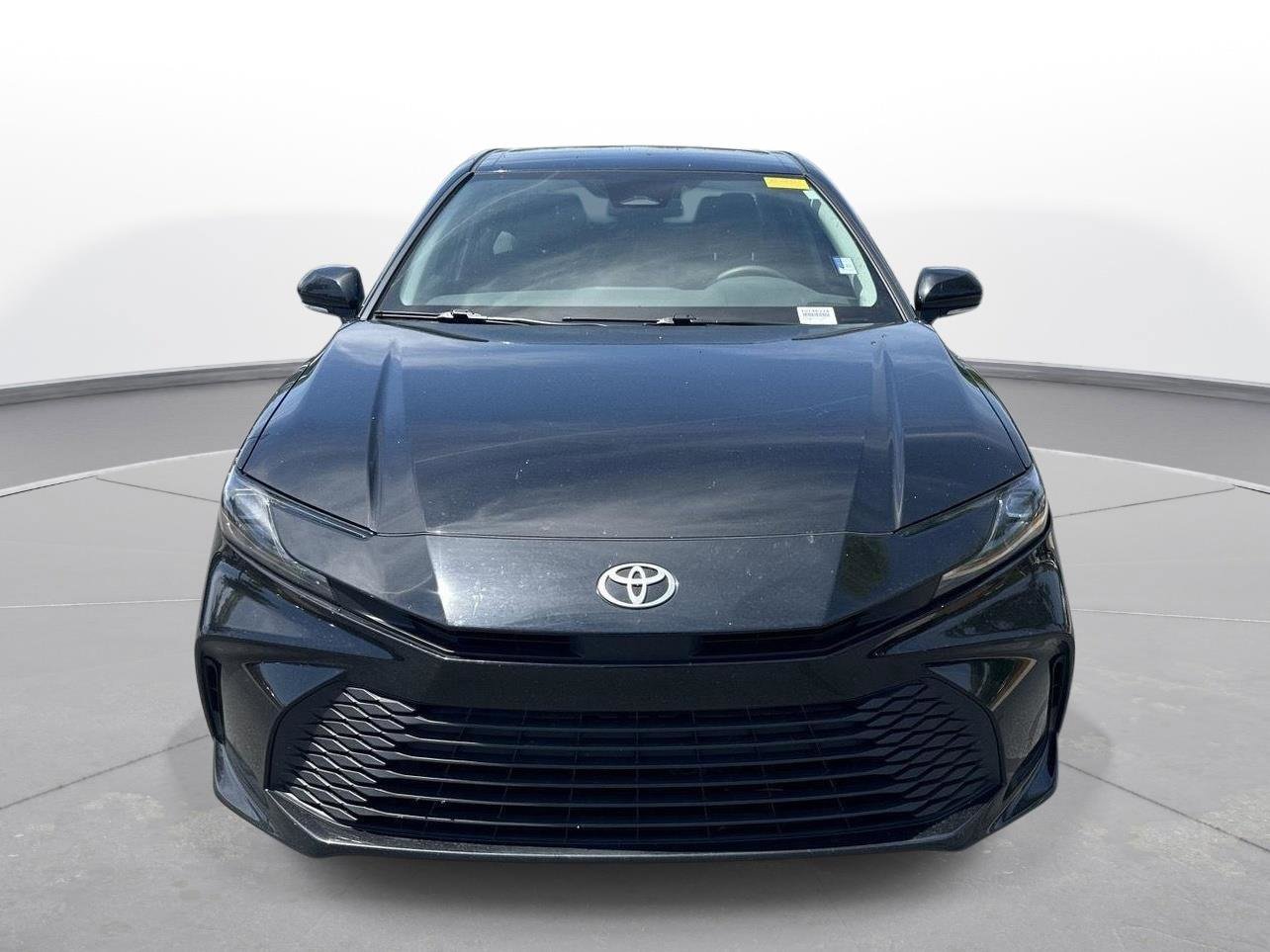 Certified 2025 Toyota Camry LE FWD image 3