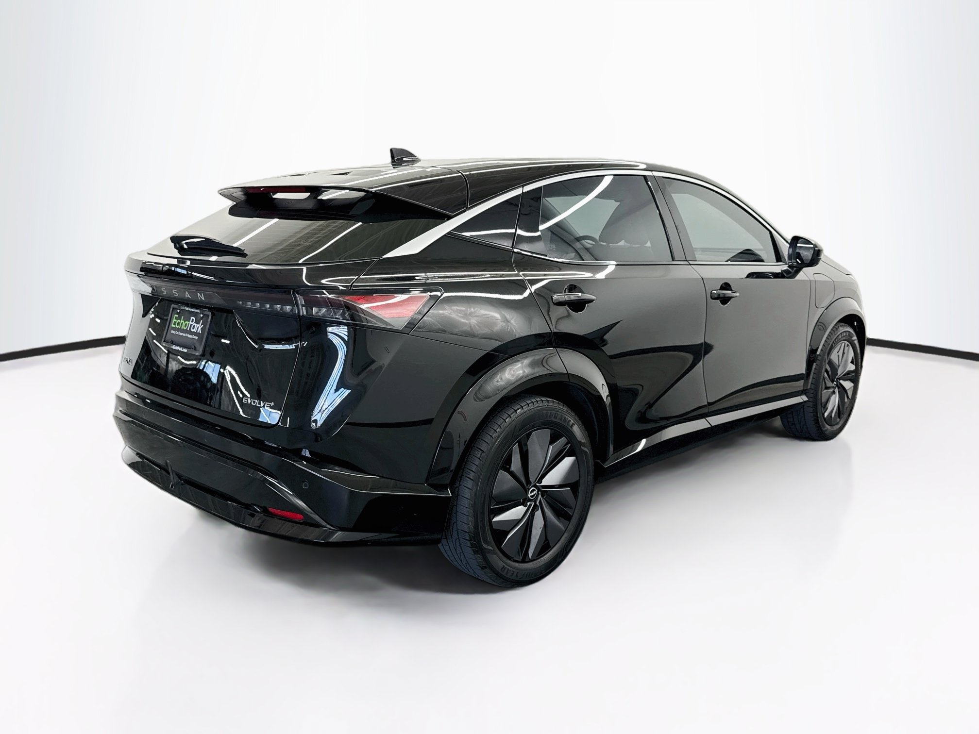 Used 2023 Nissan Ariya FWD image 9