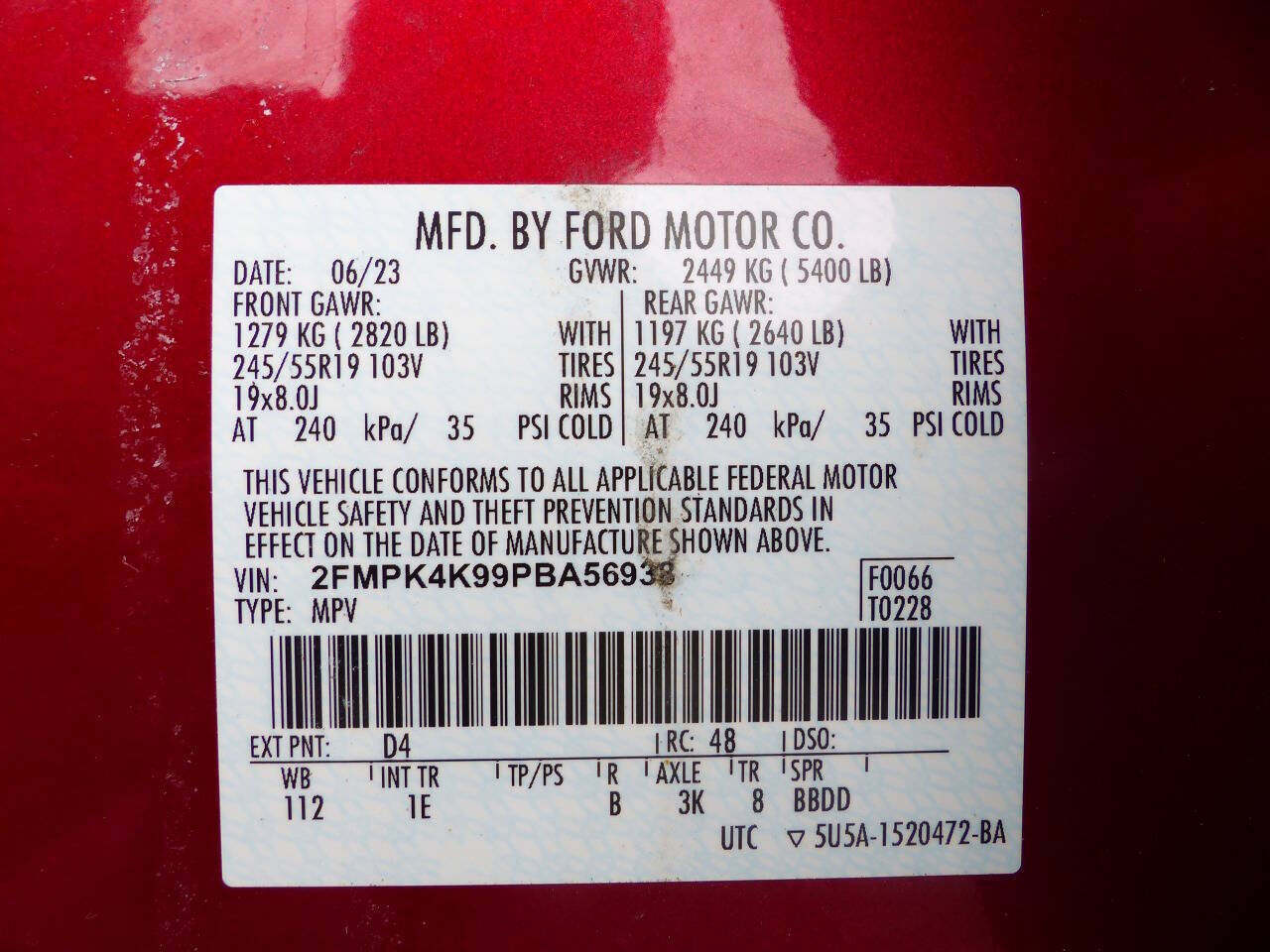 Used 2023 Ford Edge Titanium w/ Equipment Group 301A AWD/4WD image 21