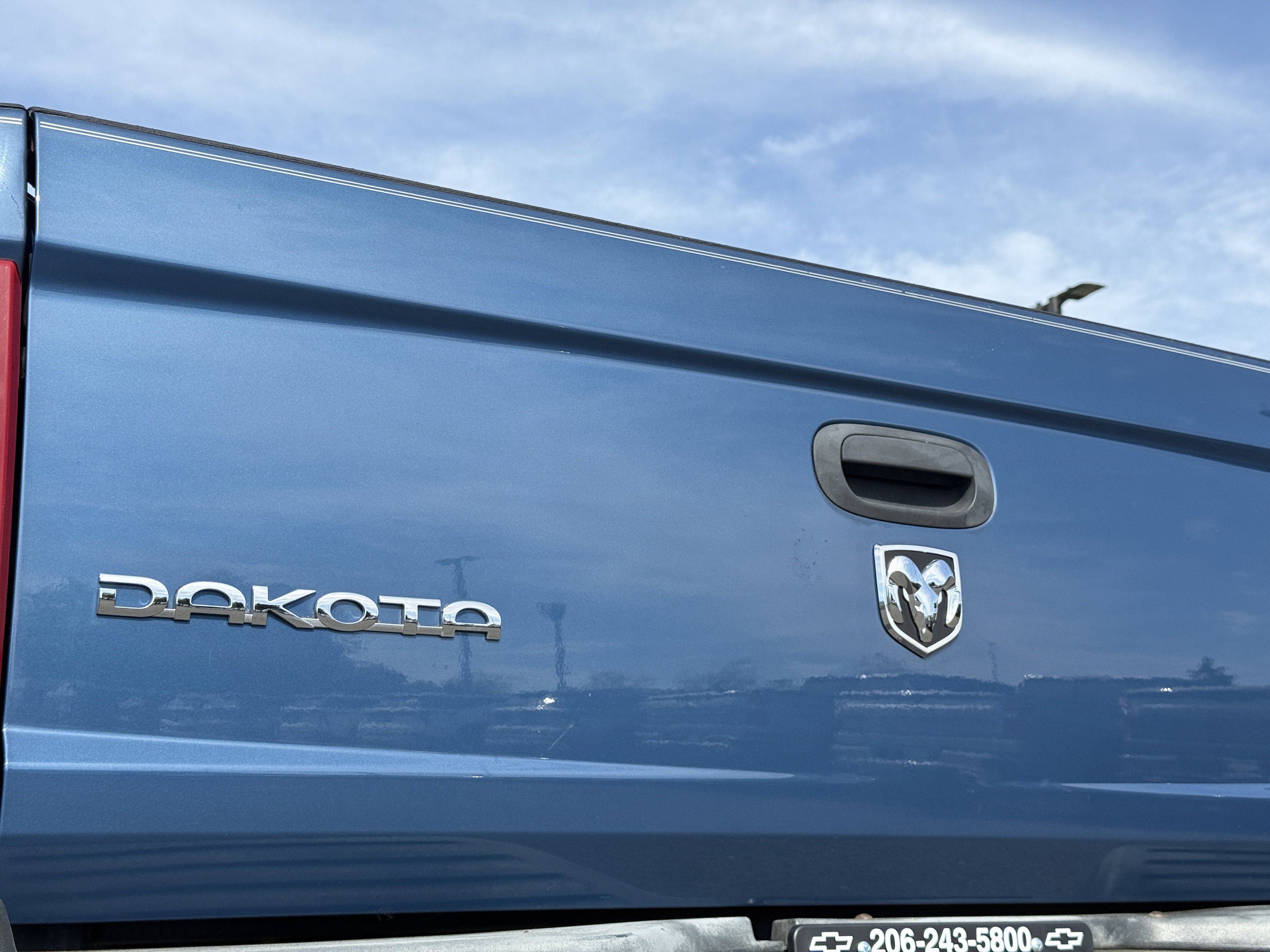 Used 2005 Dodge Dakota ST AWD/4WD image 35