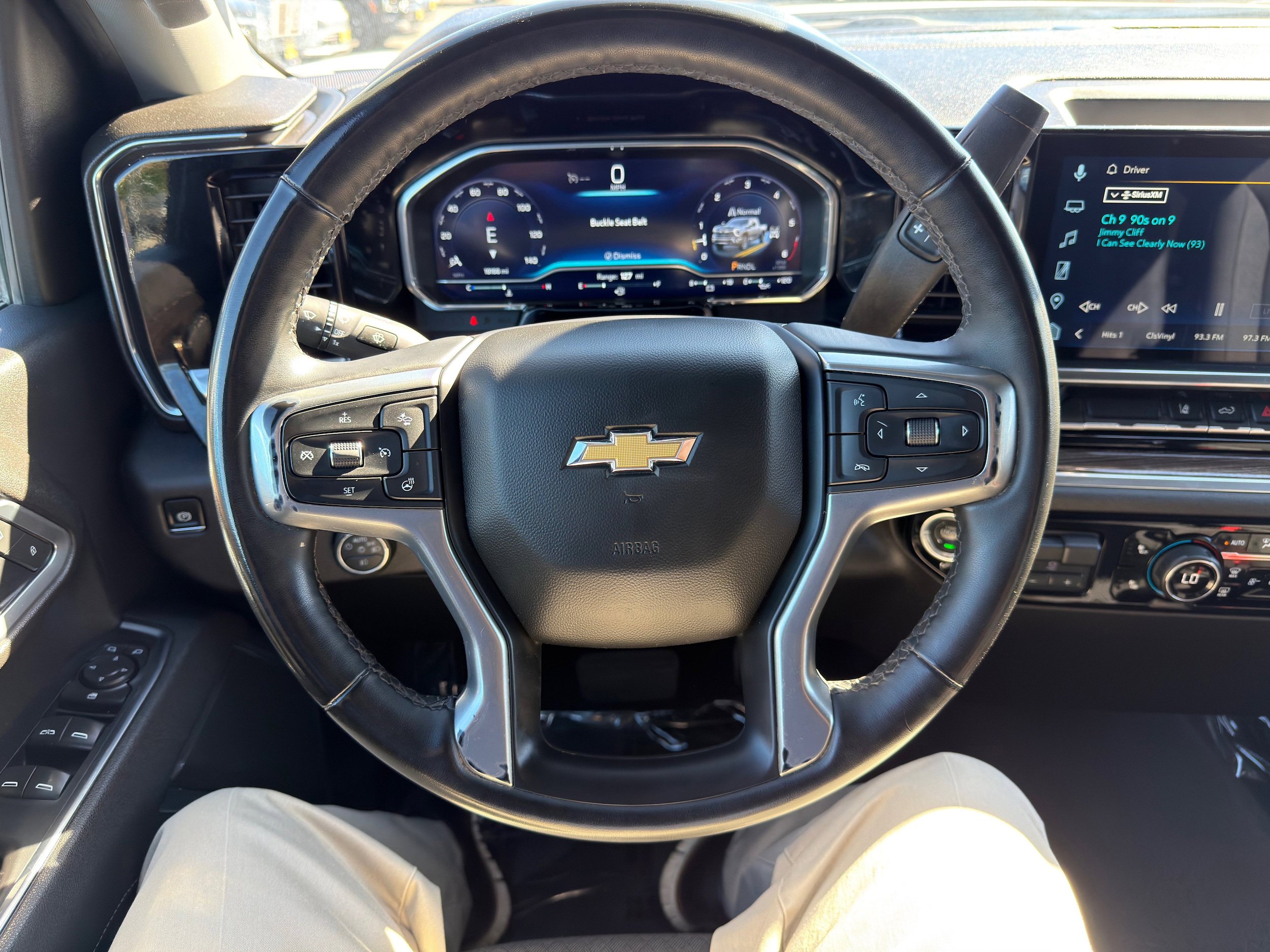 Used 2025 Chevrolet Silverado 2500 LT w/ Convenience Package AWD/4WD image 32