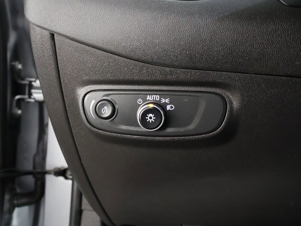 Used 2023 Chevrolet Equinox LT image 36