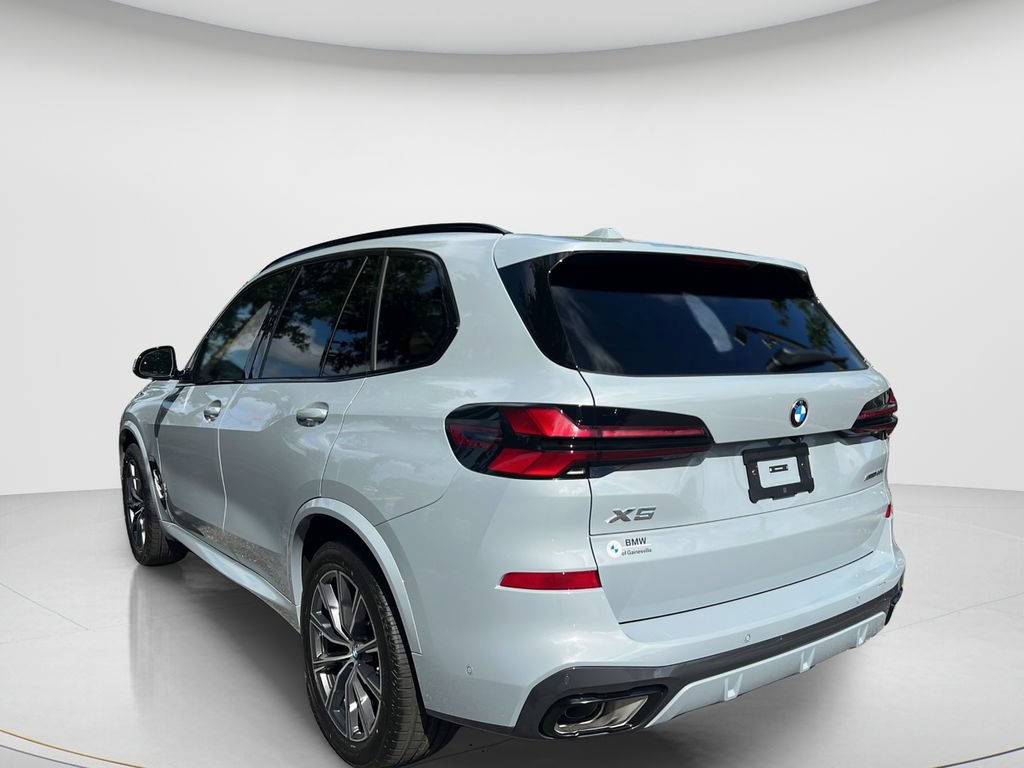 New 2026 BMW X5 xDrive40i w/ M Sport Package AWD/4WD image 7