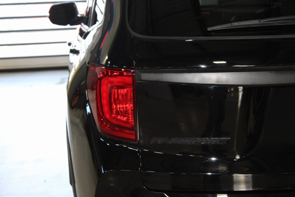 Used 2022 Honda Passport EX-L image 47