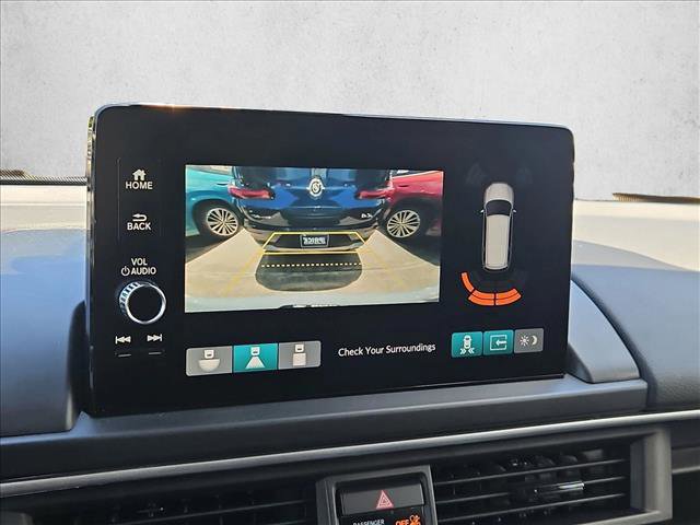 Used 2025 Honda Pilot Touring image 14
