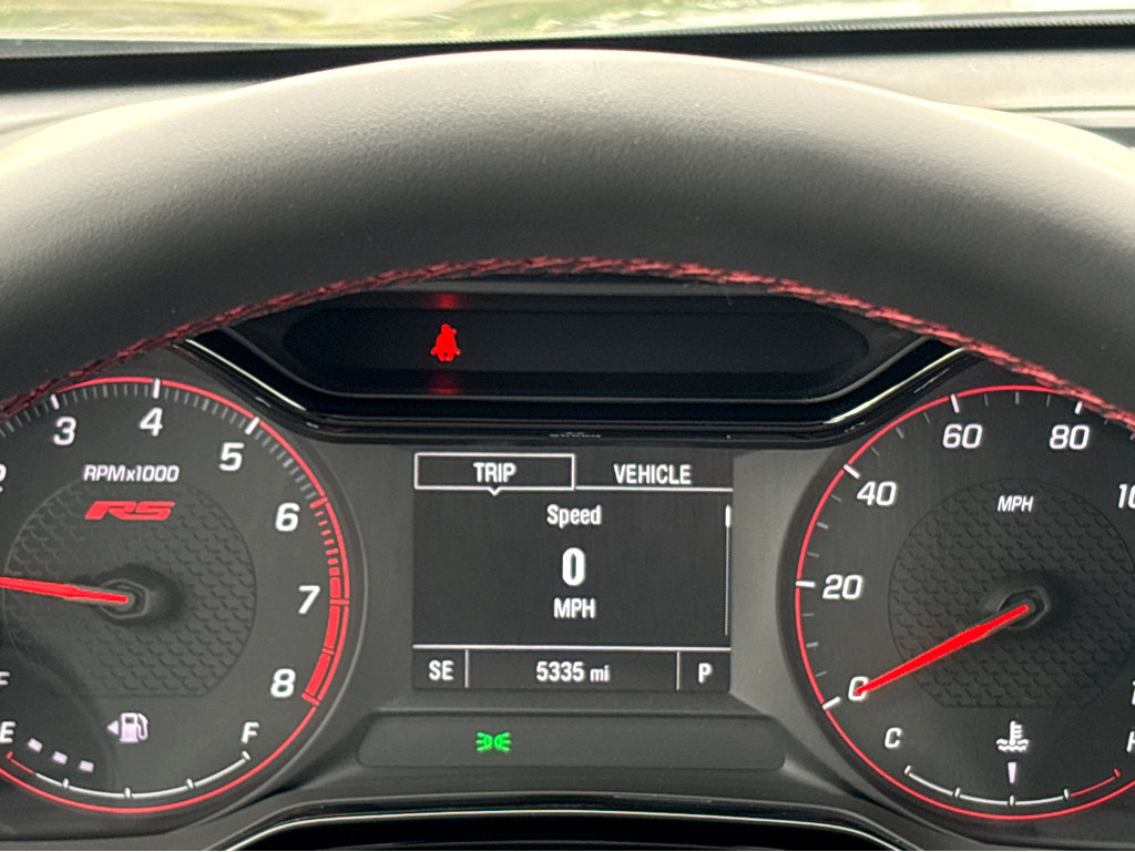 Used 2026 Chevrolet Trax RS w/ Sunroof Package image 4