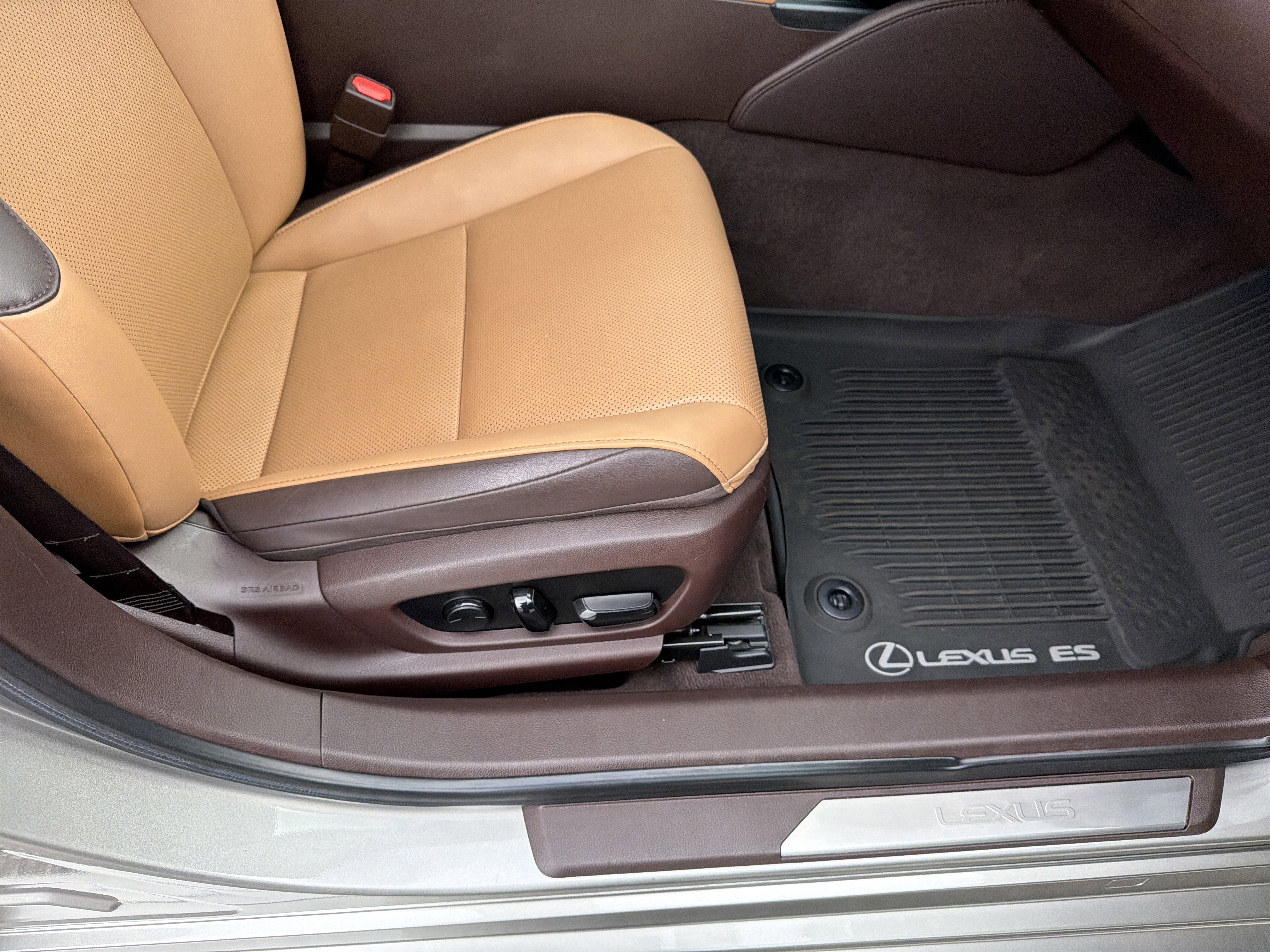 Used 2020 Lexus ES 350 w/ Premium Package FWD image 81