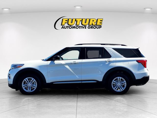 Certified 2022 Ford Explorer XLT w/ Equipment Group 202A AWD/4WD image 7