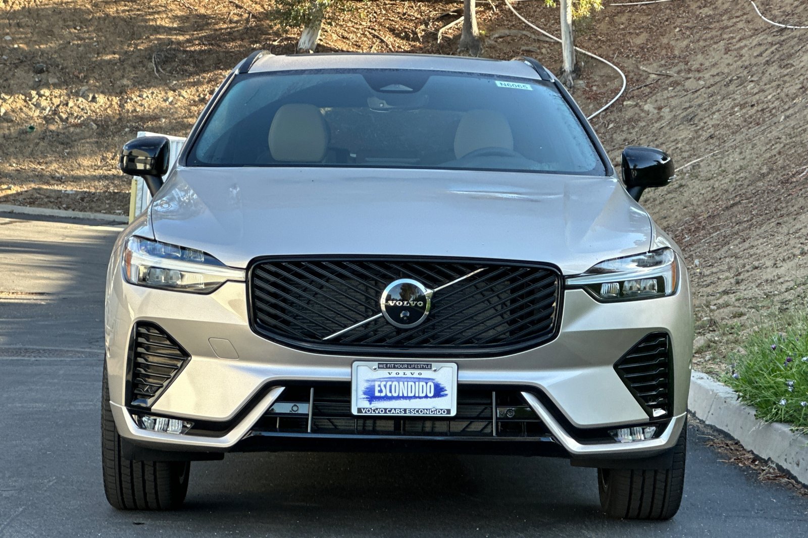 New 2026 Volvo XC60 B5 Plus AWD/4WD image 6