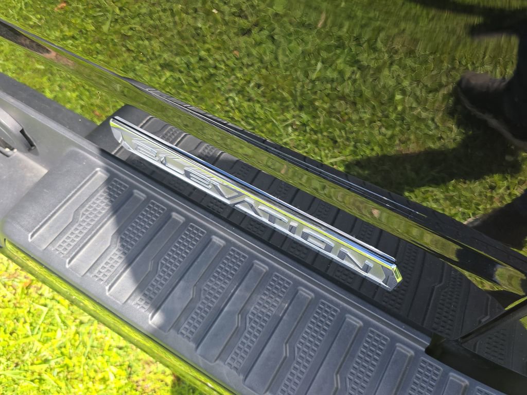 Used 2022 GMC Sierra 1500 Elevation image 7