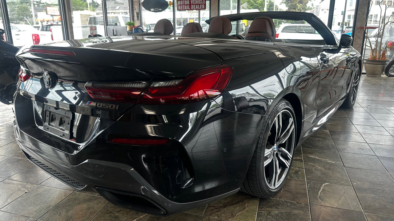 Used 2019 BMW M850i xDrive Convertible w/ Driver Assistance Package image 4