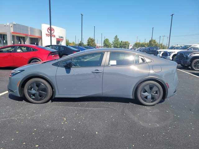 New 2026 Toyota Prius LE image 8