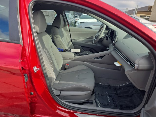 Certified 2026 Hyundai Elantra Sport FWD image 23