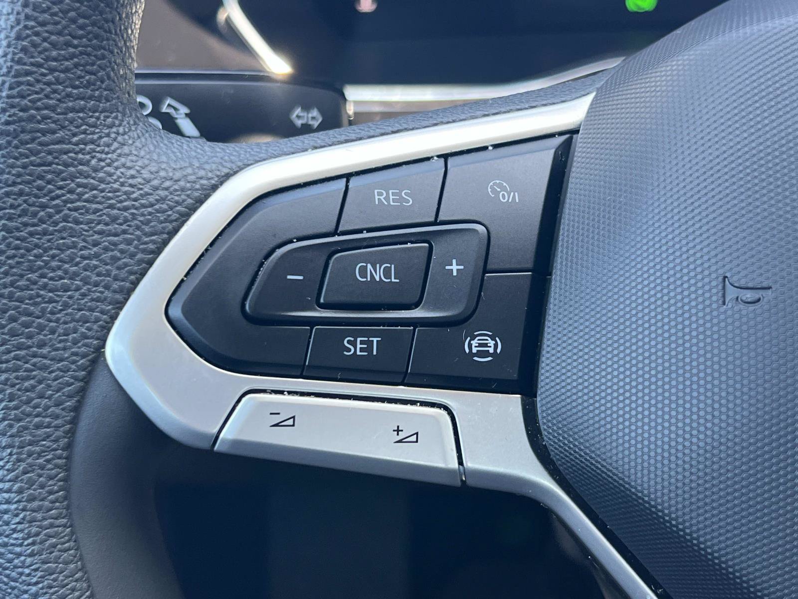 Certified 2023 Volkswagen Jetta S FWD image 21