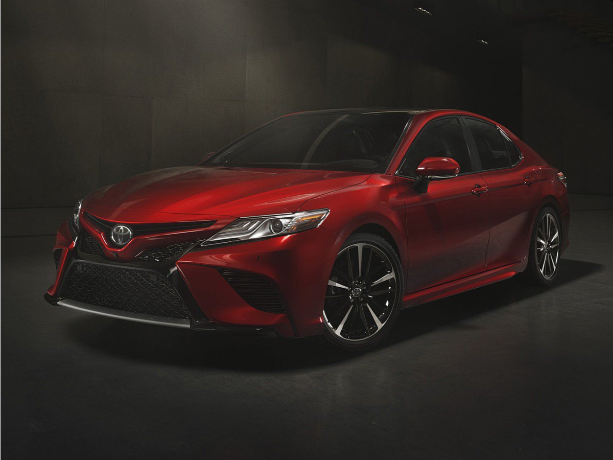 Used 2020 Toyota Camry XSE w/ Navigation Package FWD image 1