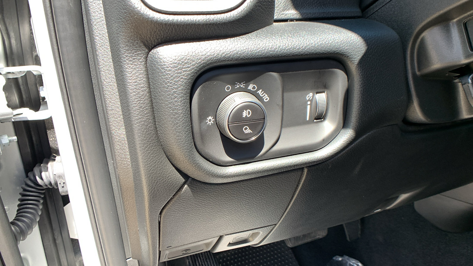 New 2026 RAM 2500 Tradesman AWD/4WD image 14