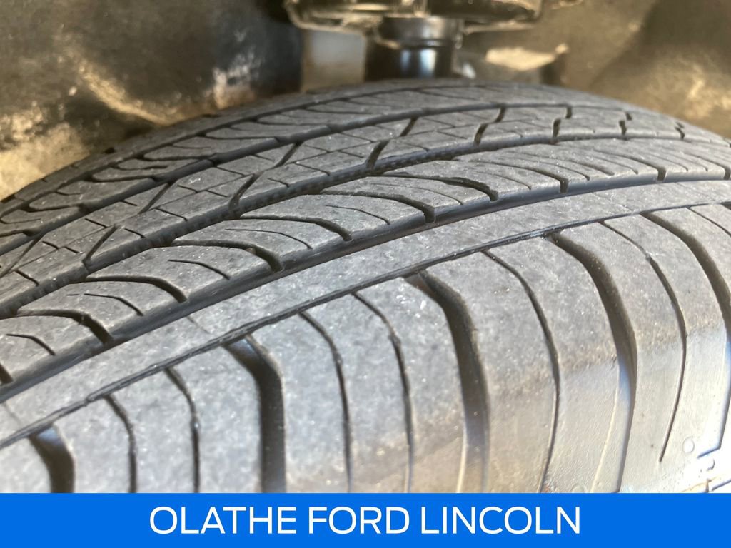 Used 2022 Ford Escape SE w/ Convenience Package image 32