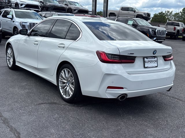 Used 2024 BMW 330e xDrive AWD/4WD image 8