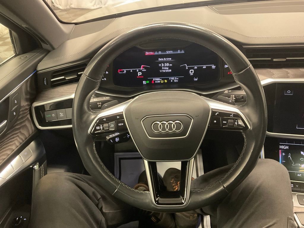 Used 2024 Audi A6 Premium Plus image 7