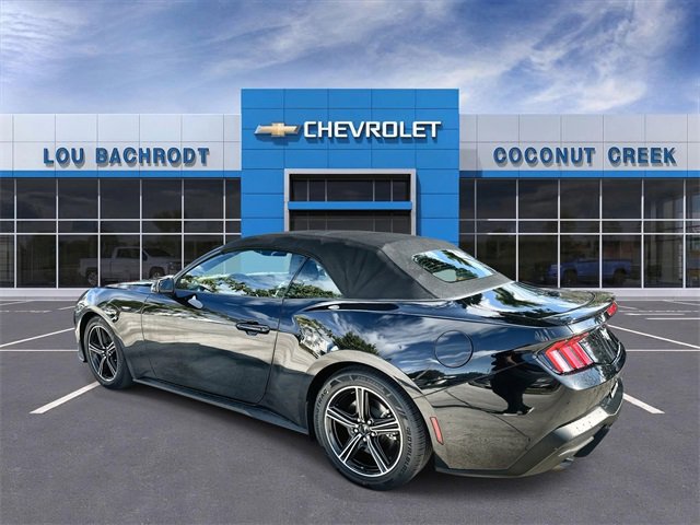 Used 2024 Ford Mustang Premium image 6