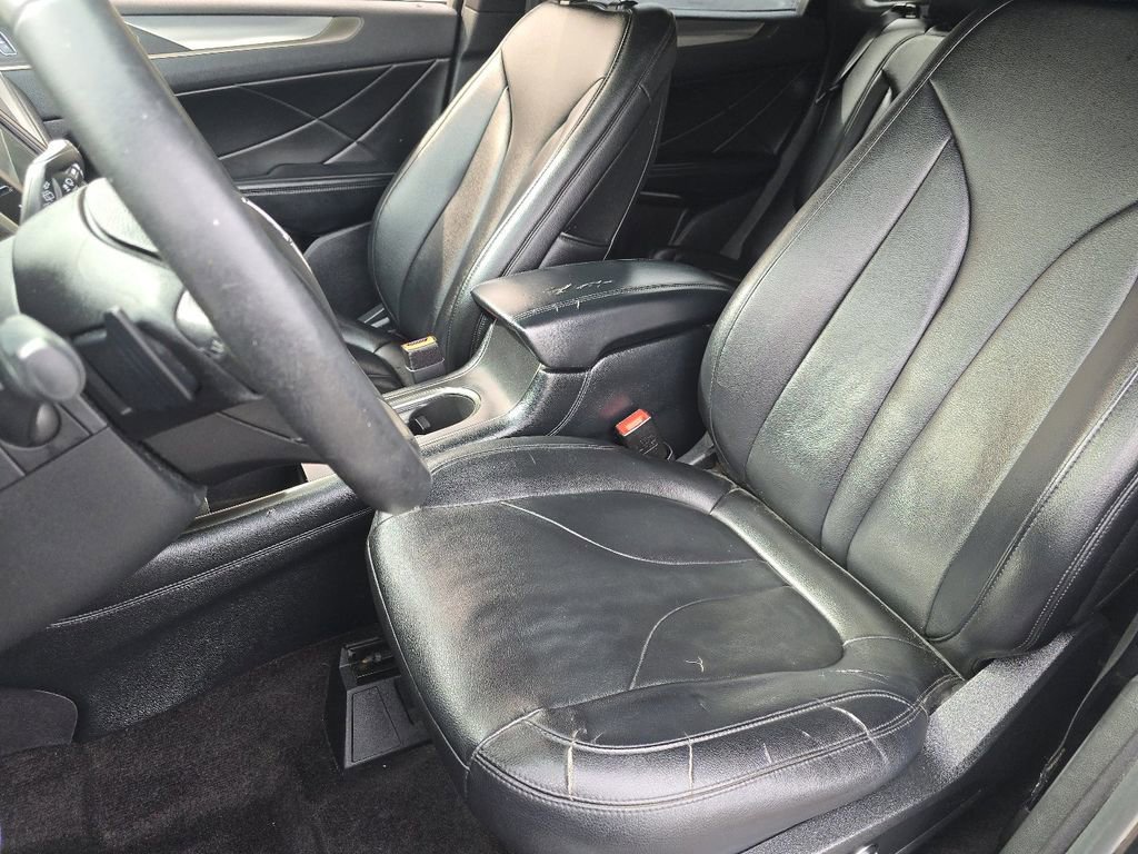 Used 2018 Lincoln MKC Premiere image 22