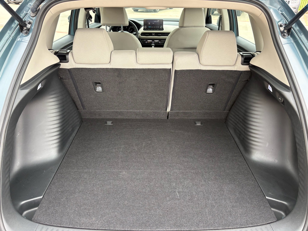 Certified 2025 Honda HR-V LX image 24
