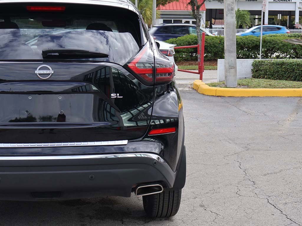Used 2024 Nissan Murano SL image 16