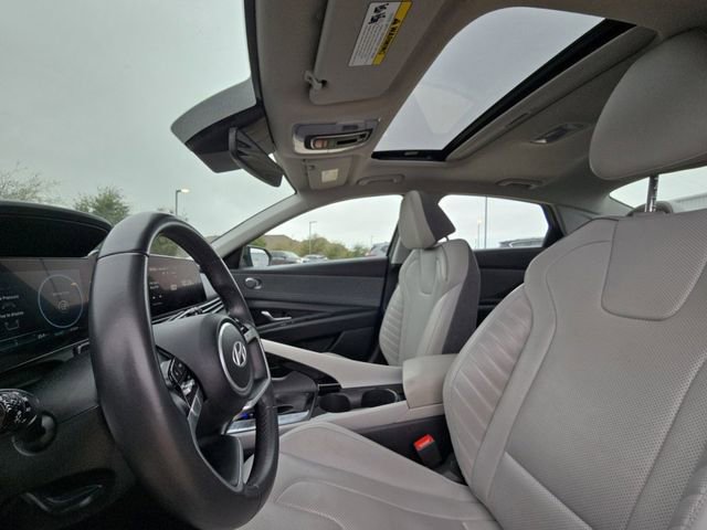 Used 2024 Hyundai Elantra Limited FWD image 7