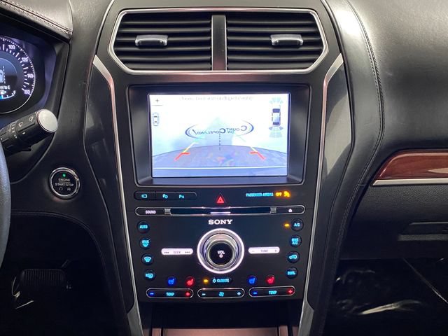 Used 2018 Ford Explorer Platinum AWD/4WD image 22