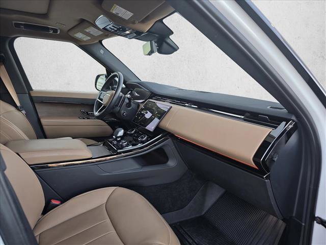 Used 2023 Land Rover Range Rover Sport SE image 12