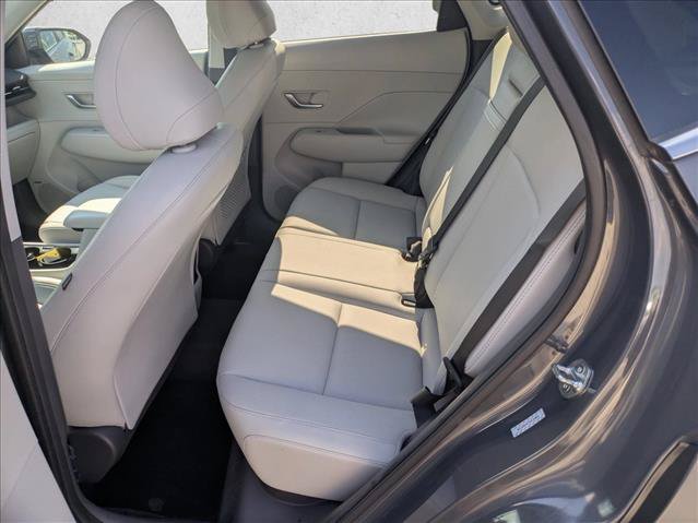 Used 2024 Hyundai Kona Limited FWD image 17