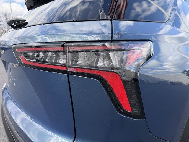 Used 2026 Chevrolet Equinox RS w/ LPO, Floor Liner Package image 6