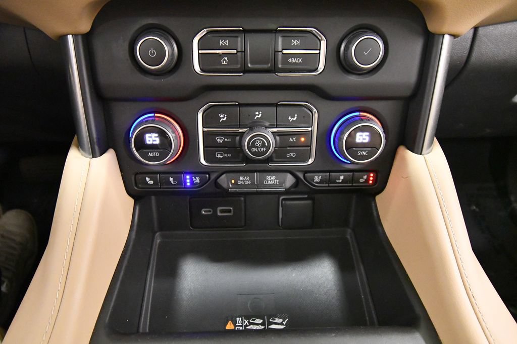 Used 2023 Chevrolet Tahoe Premier AWD/4WD image 27