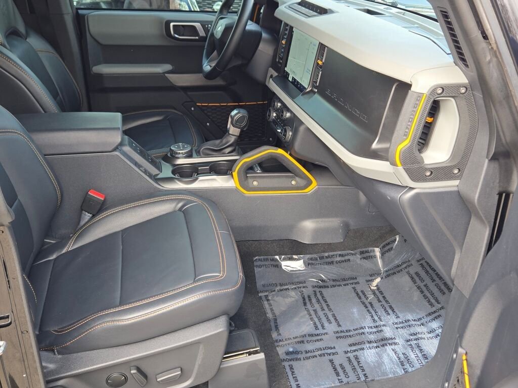 Used 2023 Ford Bronco Badlands image 4