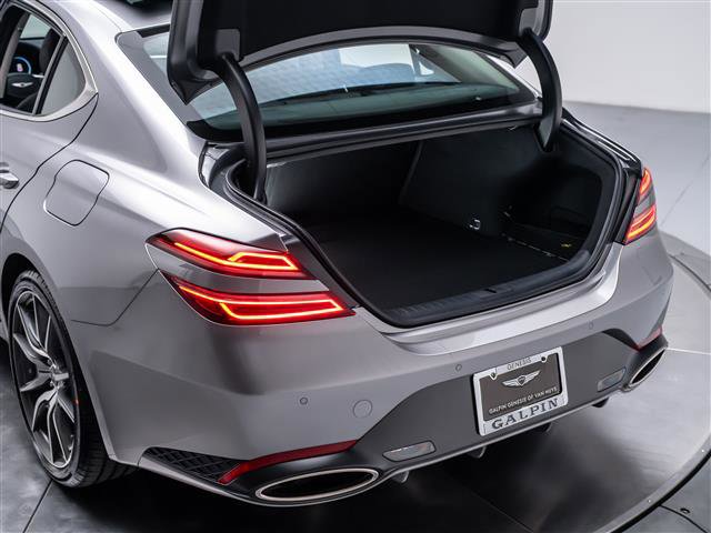 New 2026 Genesis G70 2.5T Prestige image 10