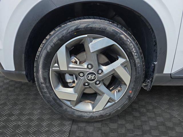 Used 2022 Hyundai Venue SEL FWD image 35