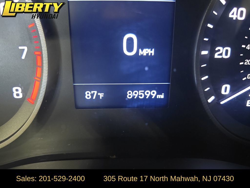 Used 2021 Hyundai Tucson SE FWD image 16