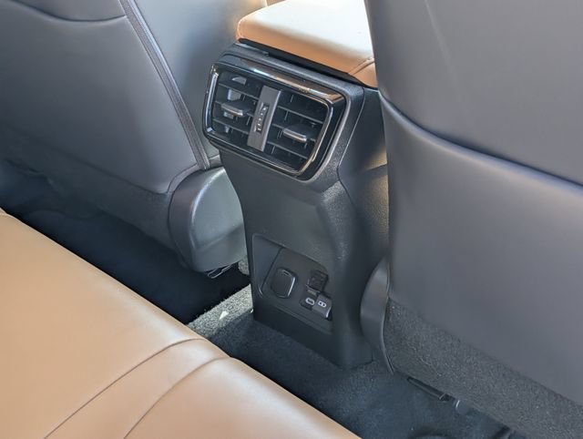 Used 2024 Lexus NX 250 FWD image 31