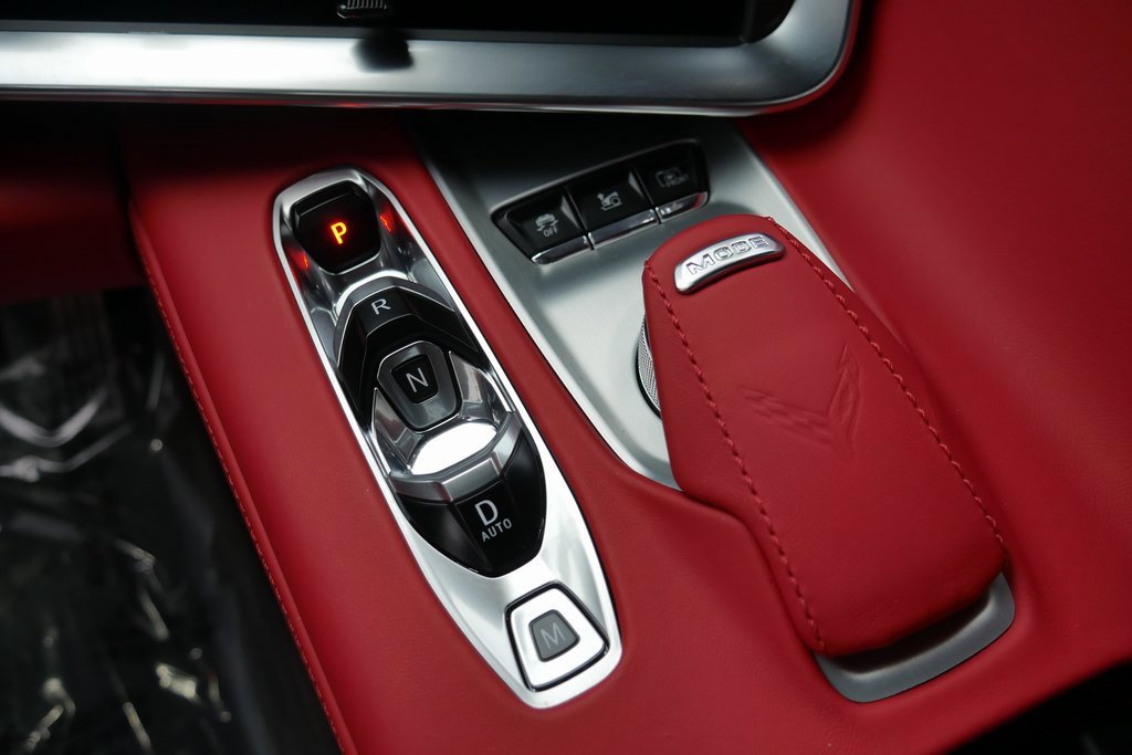 Used 2024 Chevrolet Corvette Stingray Premium Conv w/ Z51 Performance Package image 17