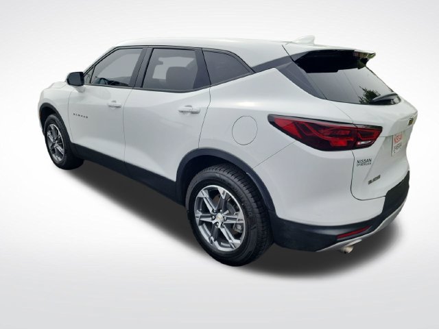 Used 2023 Chevrolet Blazer LT w/ Driver Confidence Package FWD image 3