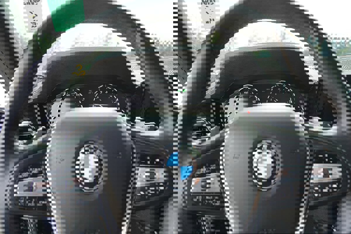 Used 2019 BMW 330i Sedan RWD image 27