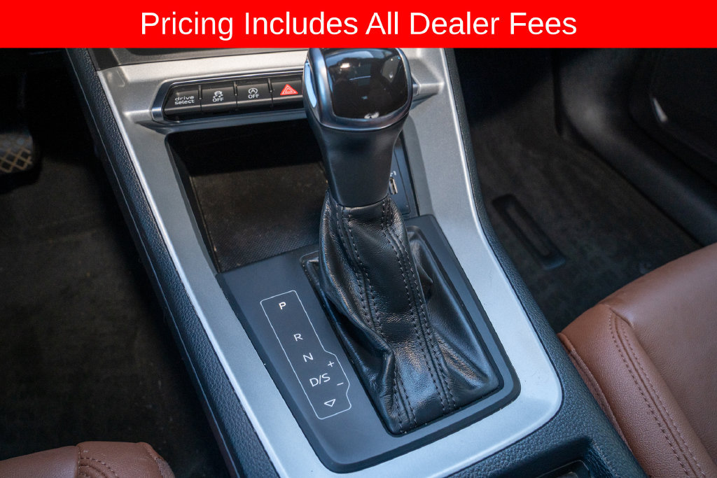 Used 2021 Audi Q3 2.0T Premium w/ Convenience Package AWD/4WD image 17