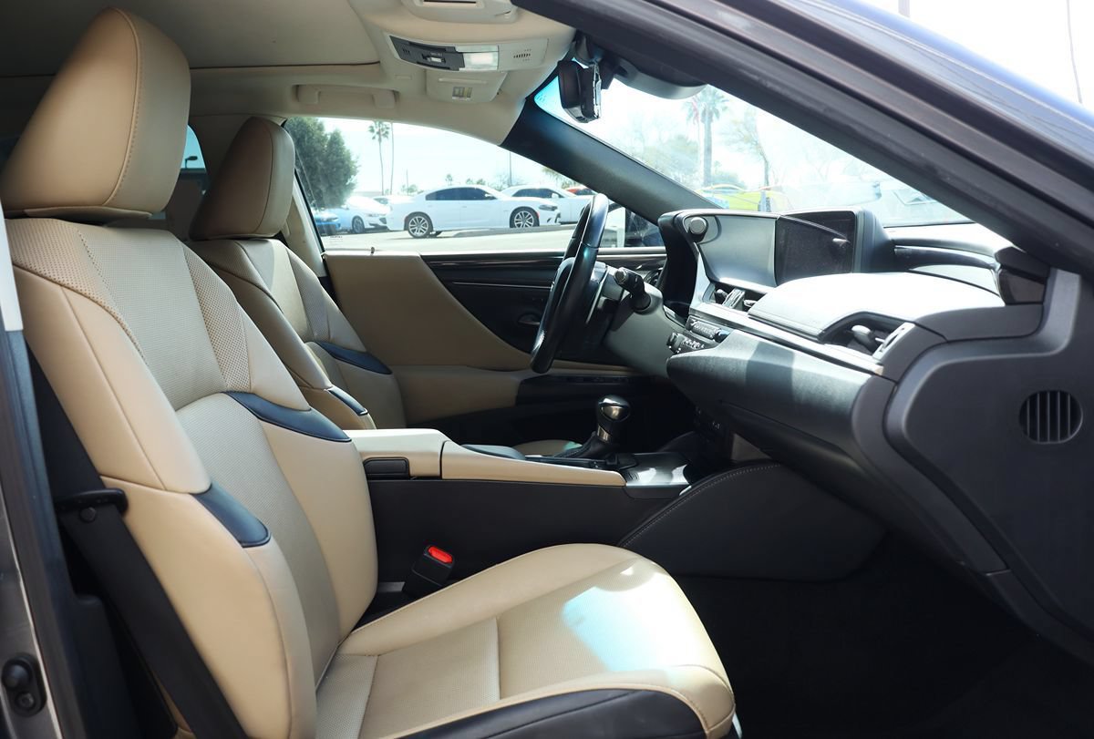 Used 2020 Lexus ES 350 w/ Premium Package FWD image 30